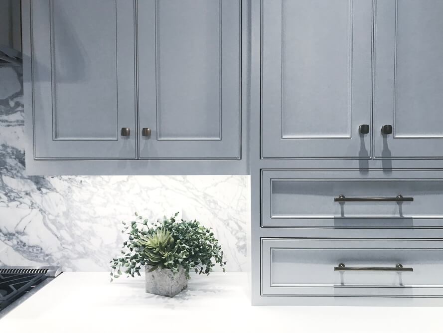 Forevermark Light Grey Shaker Cabinet