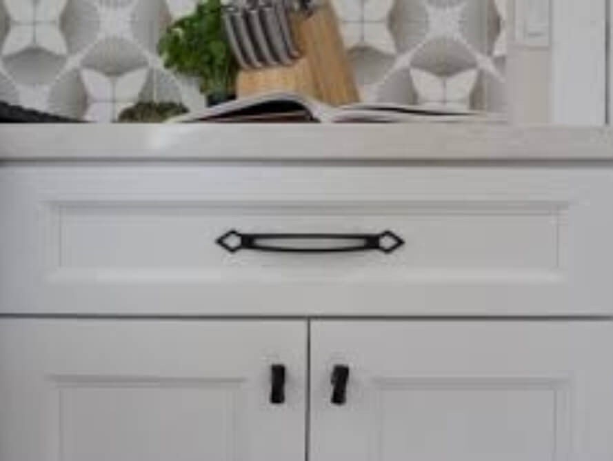 Forevermark Shaker Nova Light Grey Cabinet
