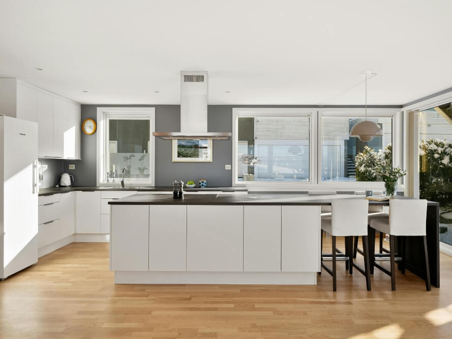 Forevermark Nova Light Grey Cabinet
