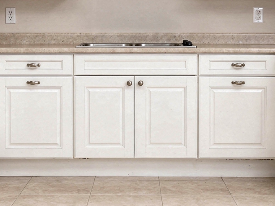 Forevermark Nova Light Grey Cabinets